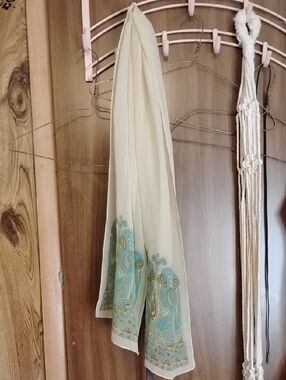 Ladies Scarf